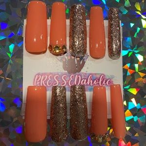 XXL press on nails size medium